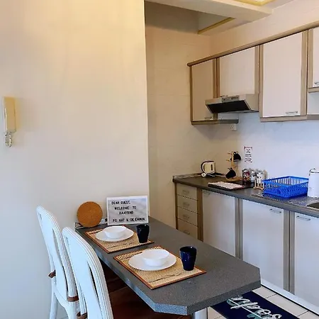 Melaka City View Homestay: Balcony Apartment near Jonker Street Exterior photo