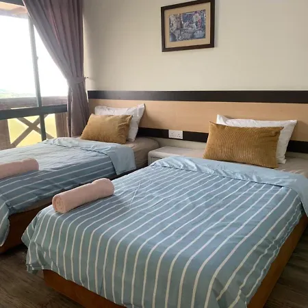 Melaka City View Homestay: Balcony Apartment near Jonker Street Exterior photo
