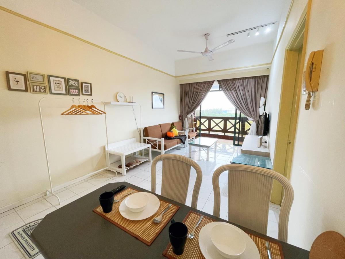 View Homestay: Balcony Near Jonker Street Apartment Malacca