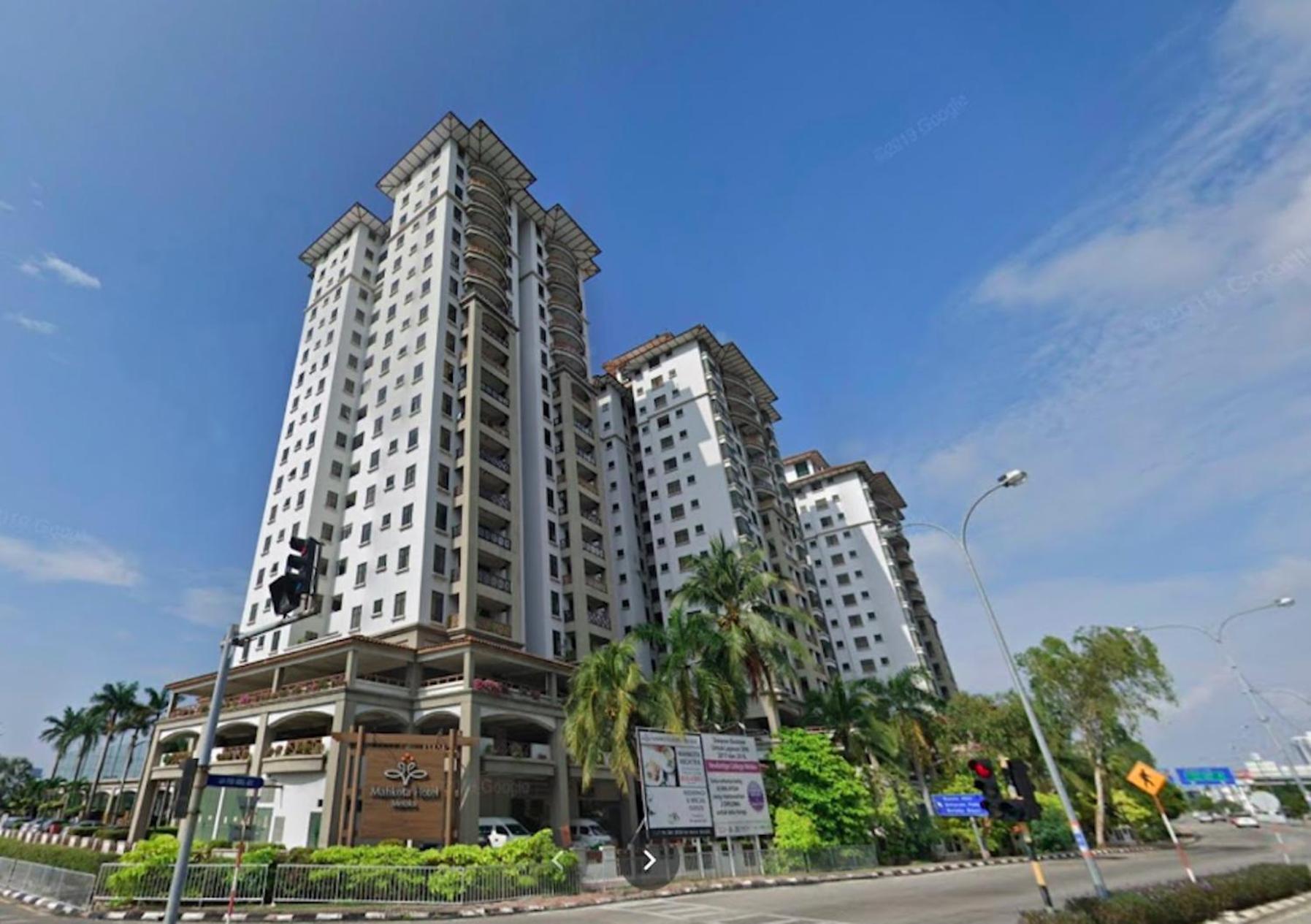 View Homestay: Balcony Near Jonker Street Apartment *